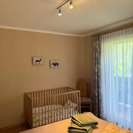 Direkt-am-fluss-und-im-moelltal-ferienwohnung-die-moell Apartman *