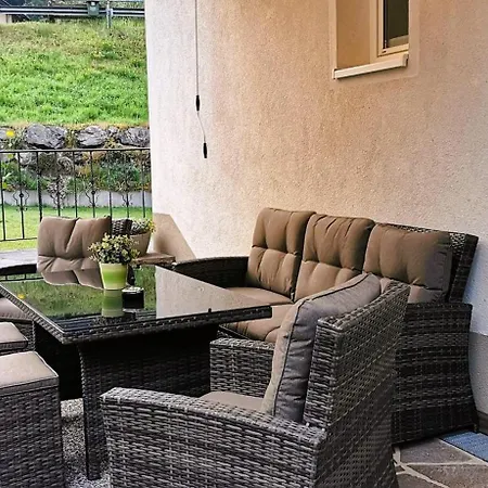 Apartman Direkt-am-fluss-und-im-moelltal-ferienwohnung-die-moell *