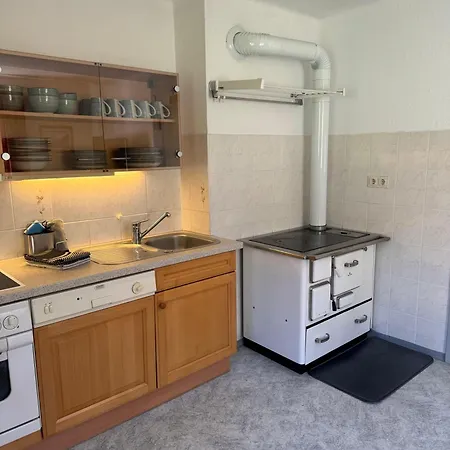 Apartman Direkt-am-fluss-und-im-moelltal-ferienwohnung-die-moell *